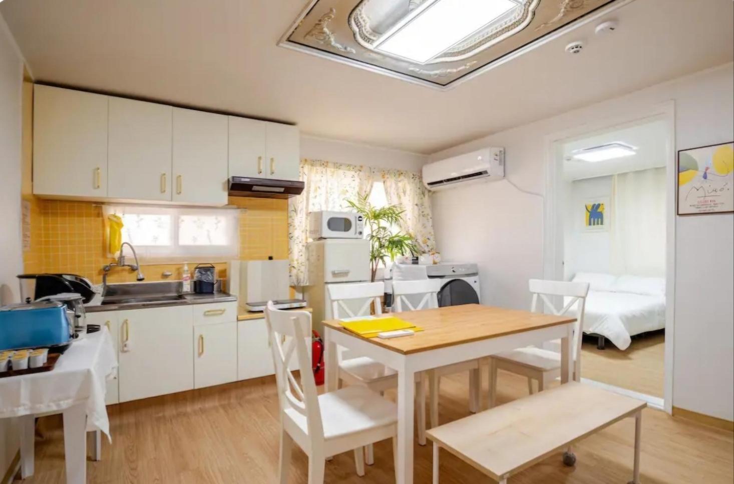 On Hyehwa Apartment